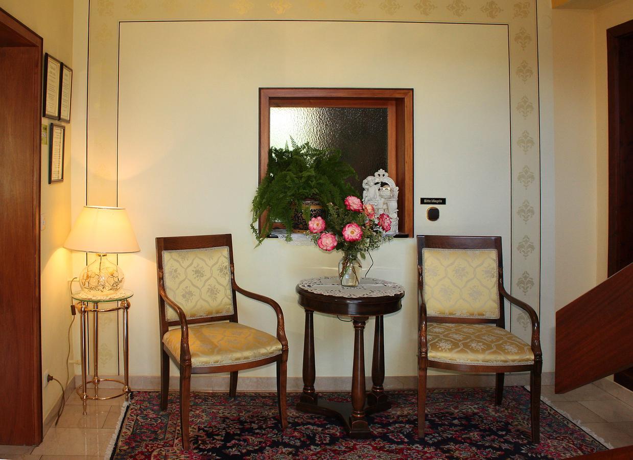 Hotel Garni Regina Goessweinstein Eksteriør bilde